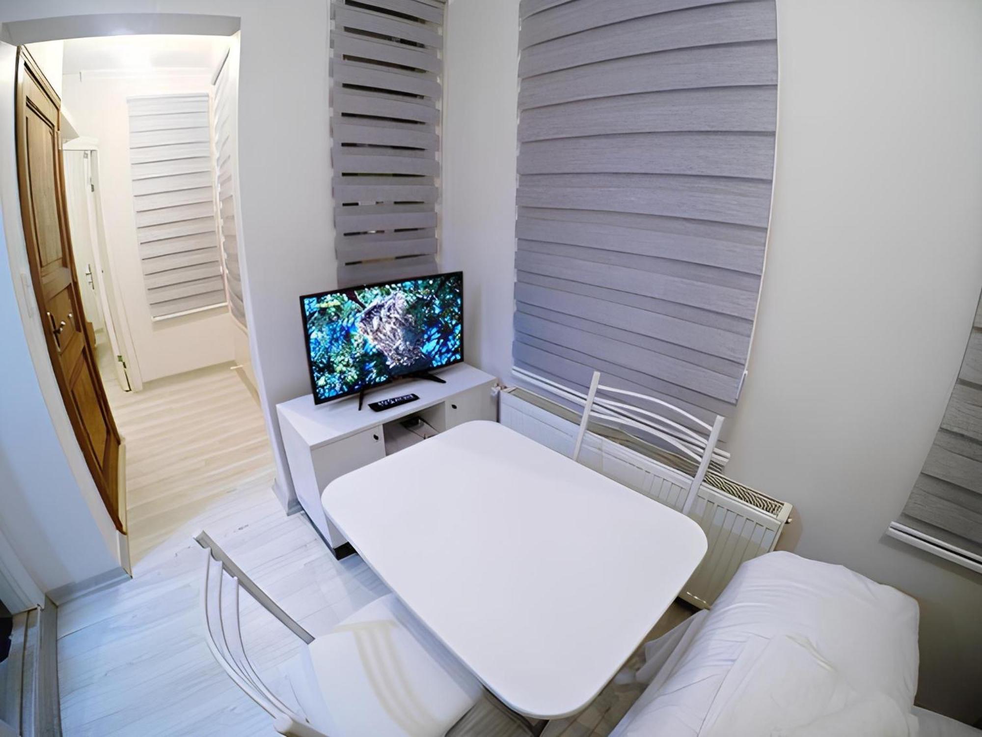 Cihangir Apart Istanbul Exterior photo